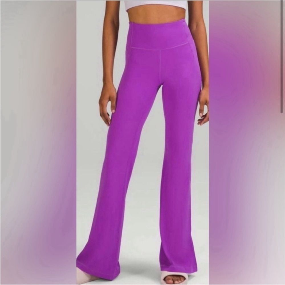 NWOT! FP Movement Good Karma Flare Leggings Sz XS/S
(15)
